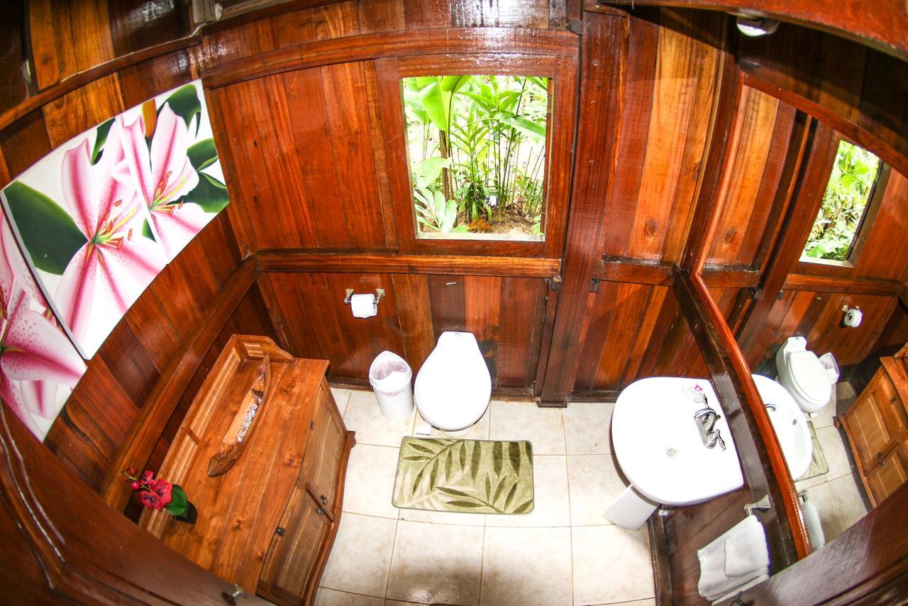Red Frog Bungalows Surf Resort Bastimentos Exterior foto